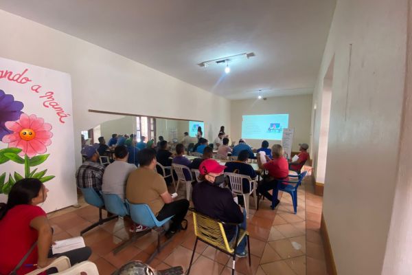 emprendedores-238634231-73ED-AB51-C994-5613CEFC2048.jpg